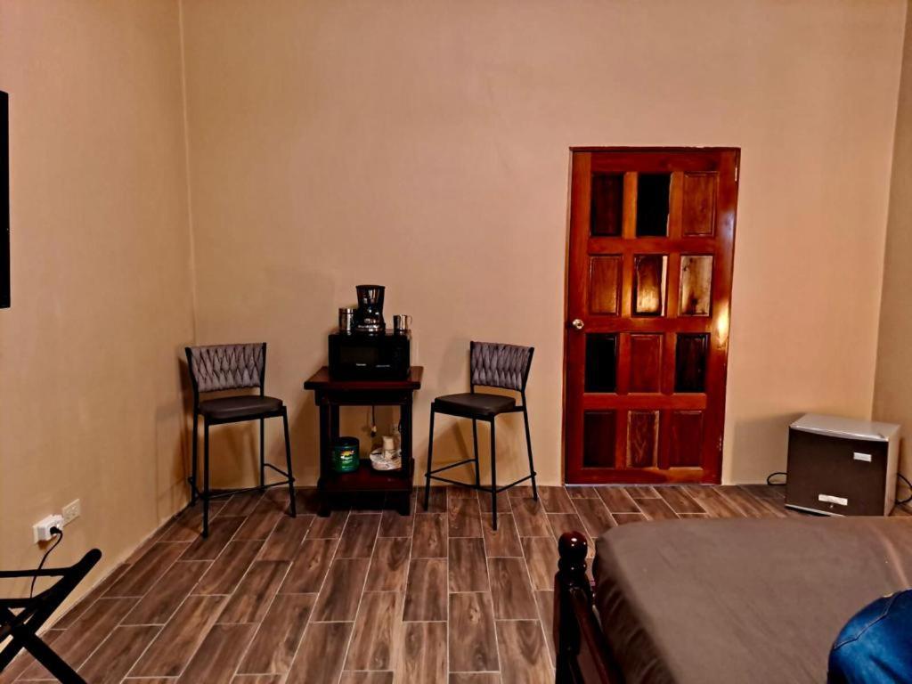 Banyan Rose Room 3 Orange Walk 외부 사진
